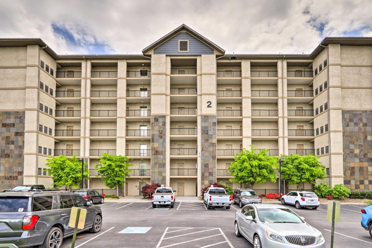 Downtown Pigeon Forge Condo With Pool Access! Dış mekan fotoğraf